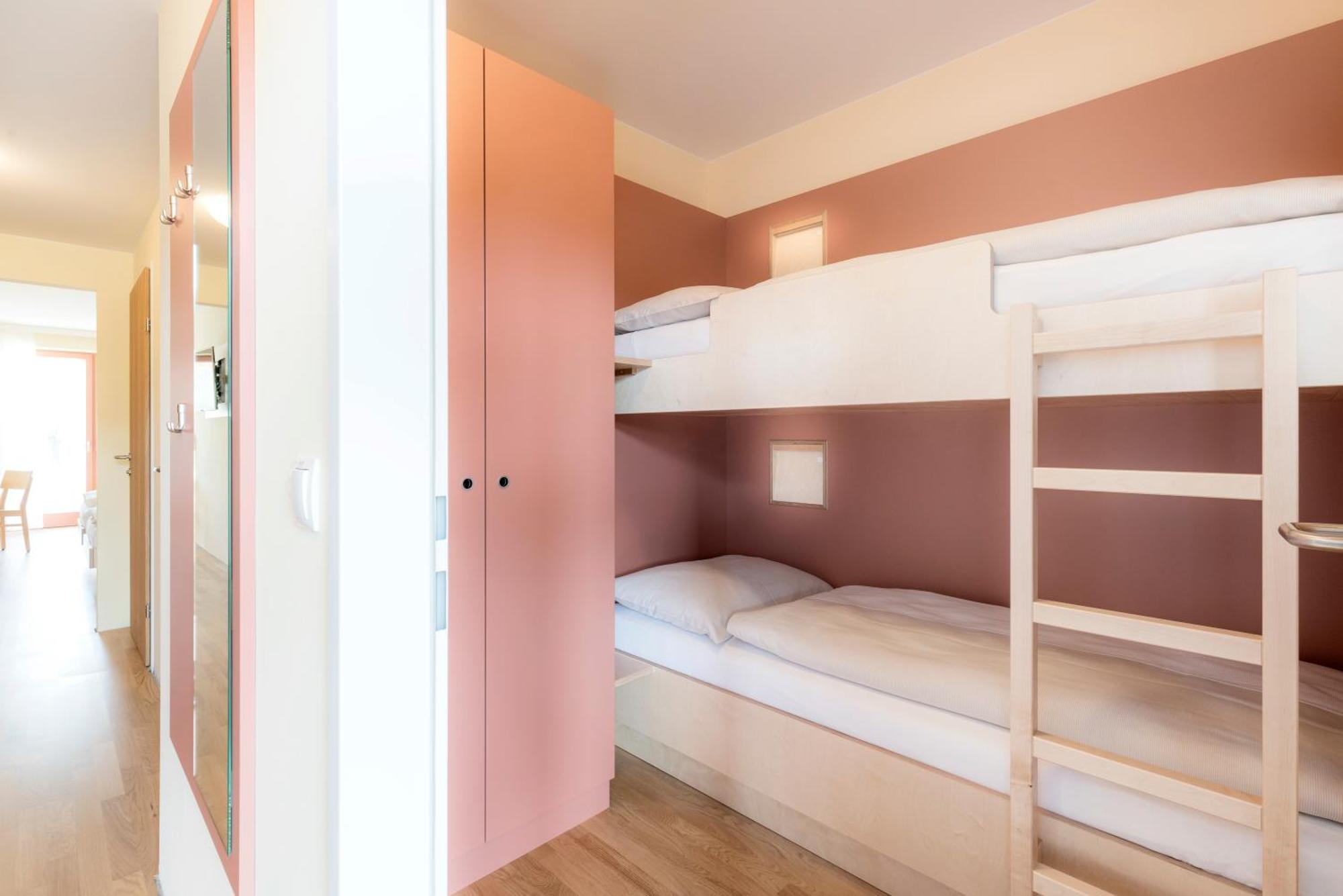 Jufa Hotel Stubenbergsee Экстерьер фото