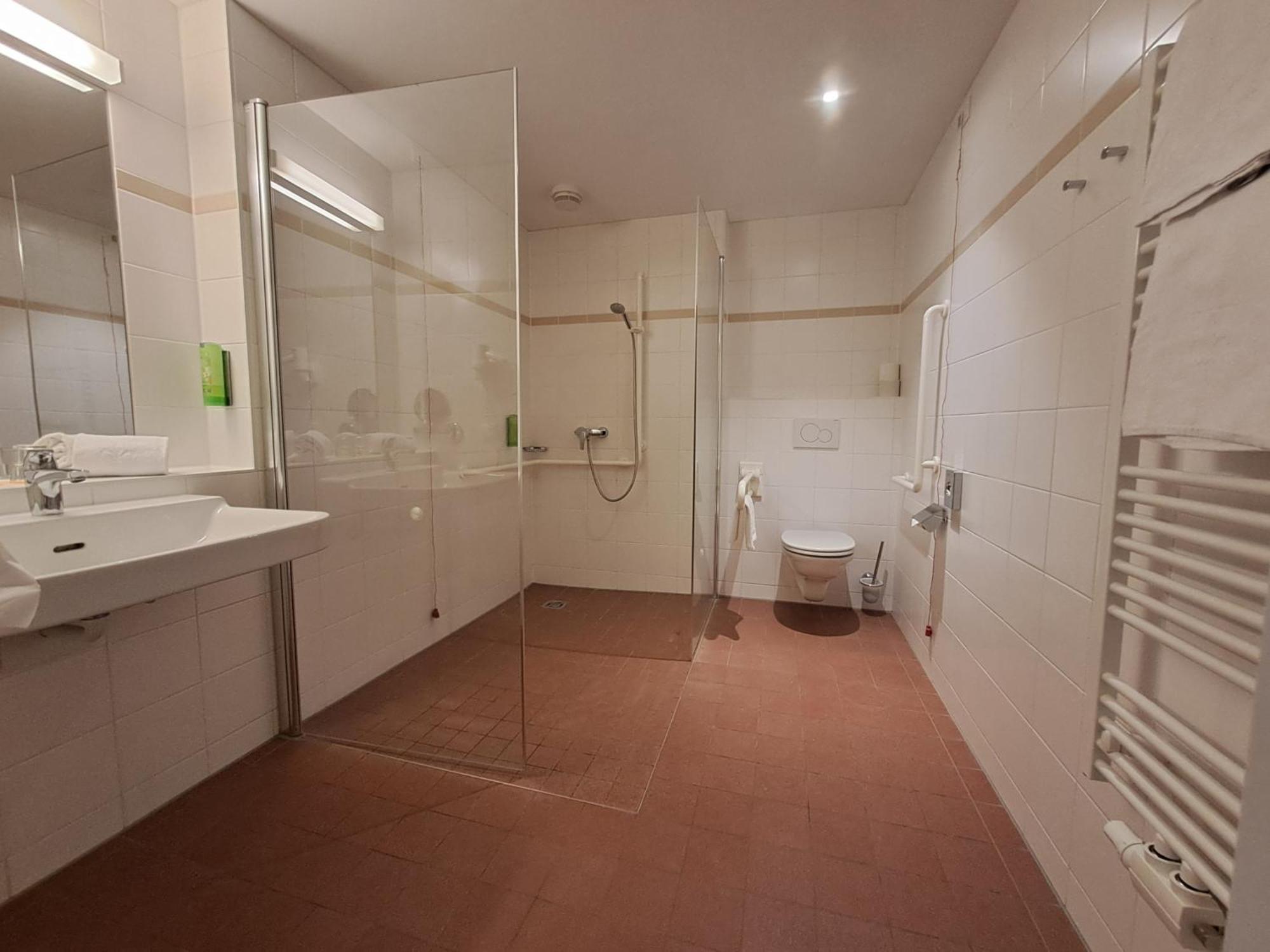 Jufa Hotel Stubenbergsee Экстерьер фото