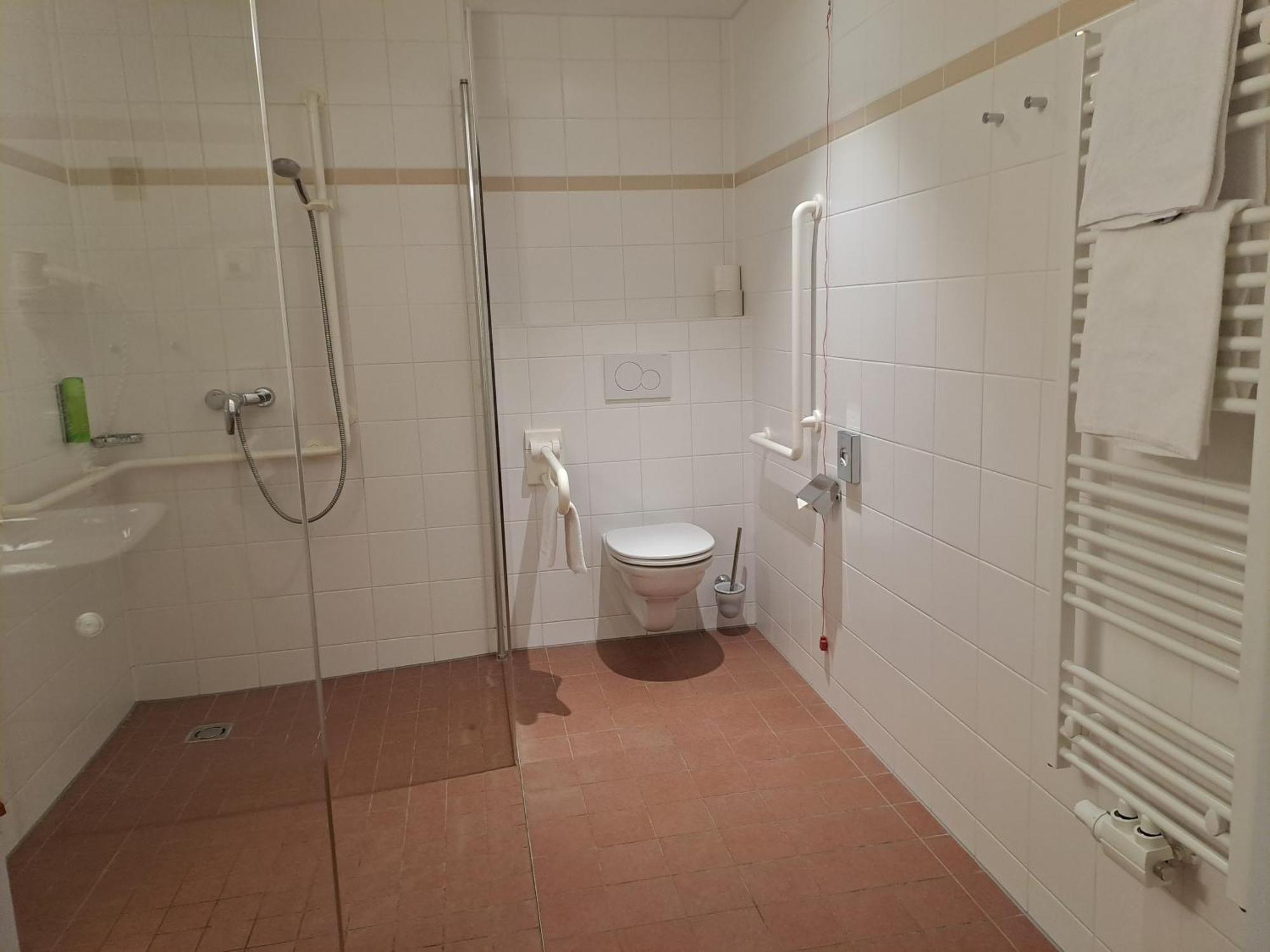 Jufa Hotel Stubenbergsee Экстерьер фото