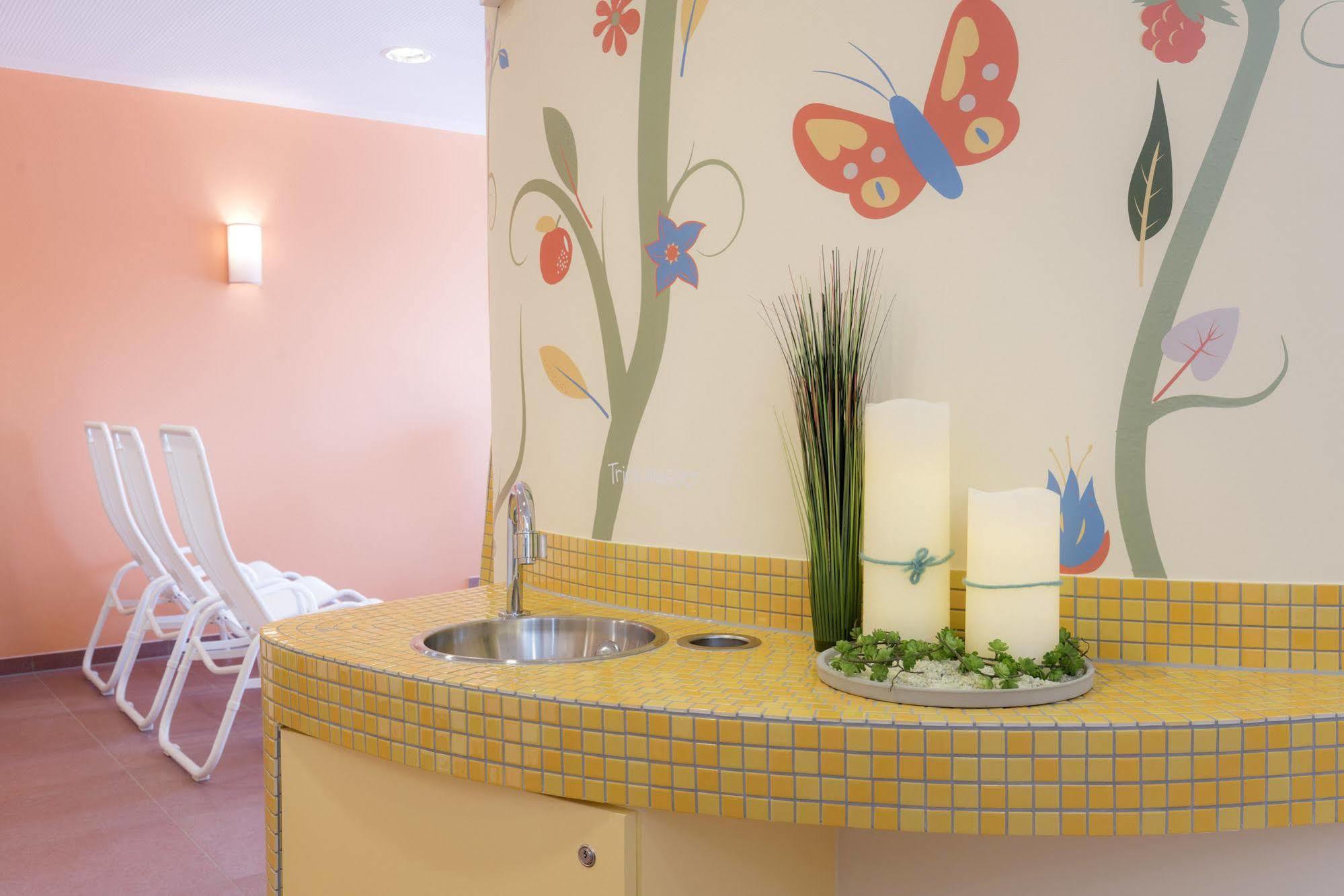 Jufa Hotel Stubenbergsee Экстерьер фото